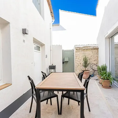 Maison Familiale A La Noue Avec Cour Privative - Fr-1-835-16 Holiday home